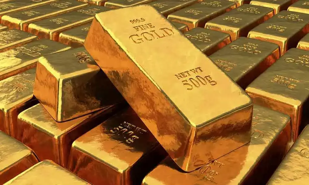 Why Gold Prices Are Rising in 2025 — Expert Opinions & Real Reasons Behind the Surge